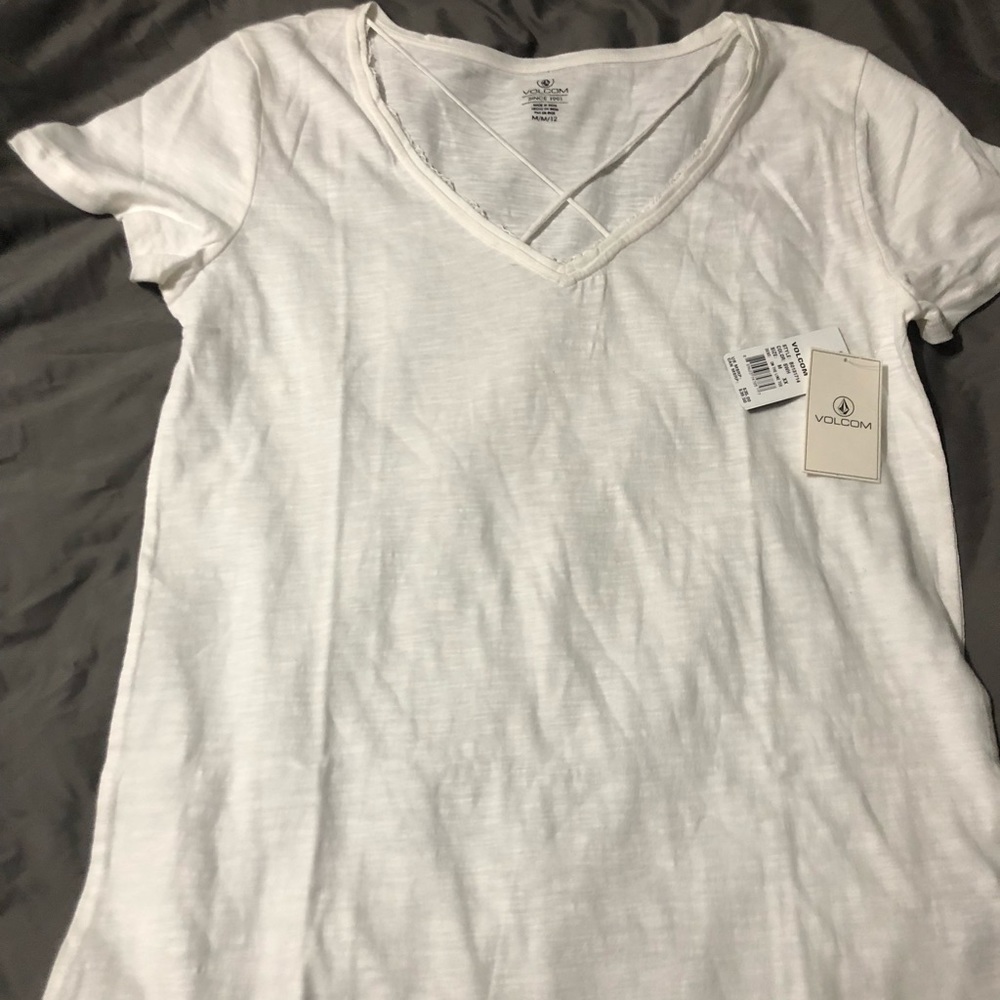 Brand new Volcom shirt